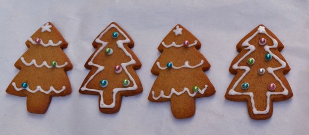 gingerbread-christmas-crop